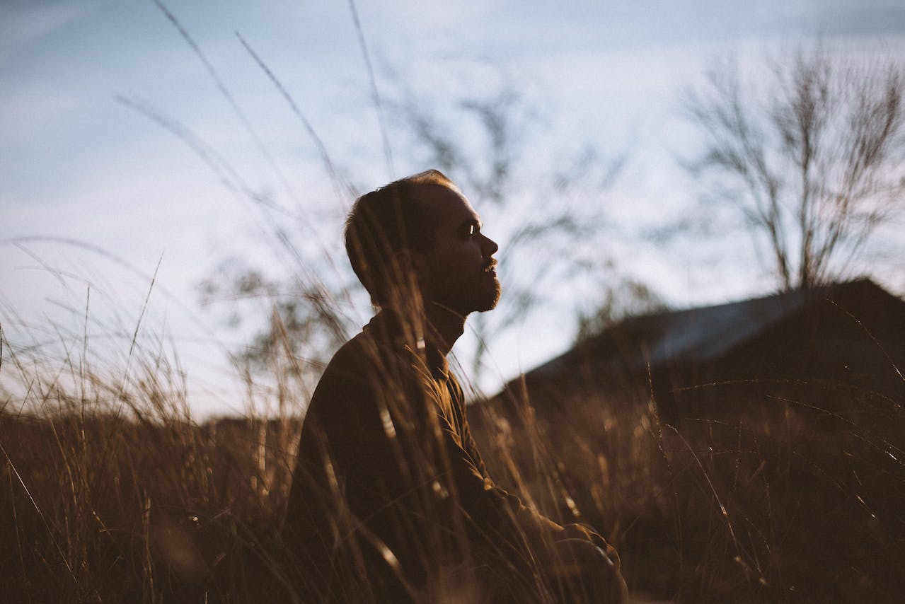 man-breathing-outside-how-to-get-out-of-a-rut